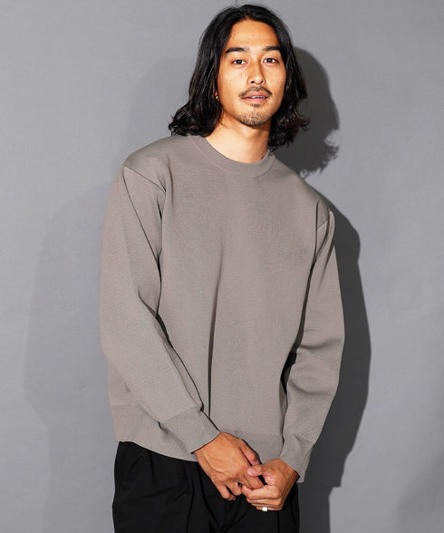 グレージュ MODEL : KAI 181cm 68kg Lsize